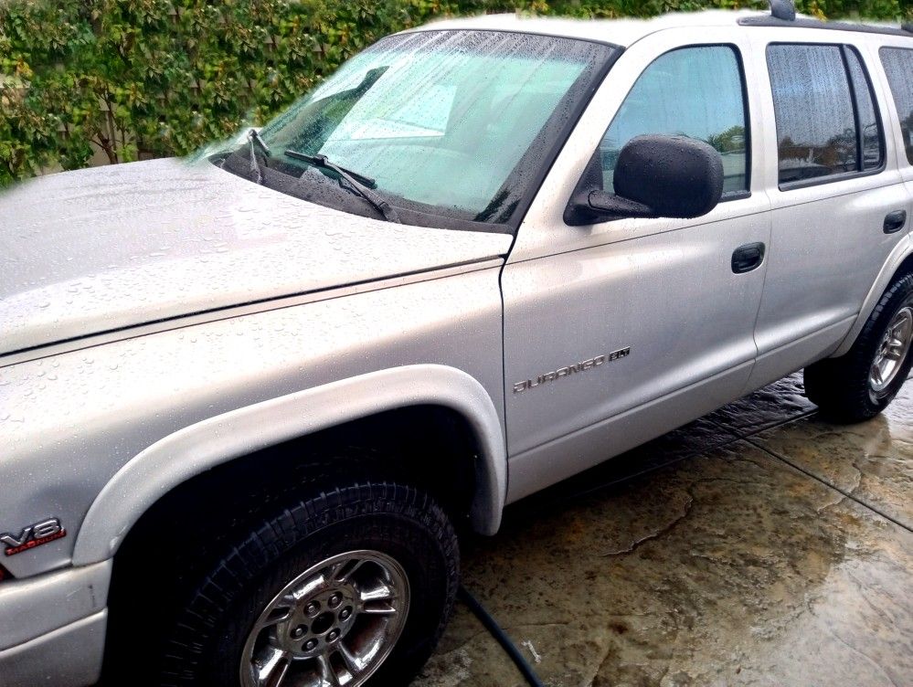 1998 Dodge Durango for Sale in Temecula, CA - OfferUp