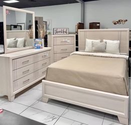 Queen Bedroom Set For Sale 