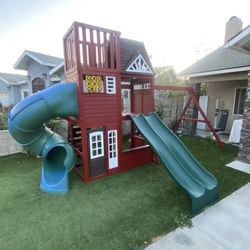 Swing Set , Delivery And Installation 