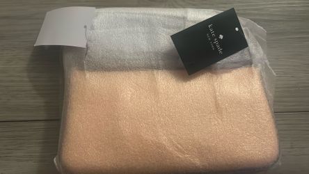 Gemini convertible wristlet