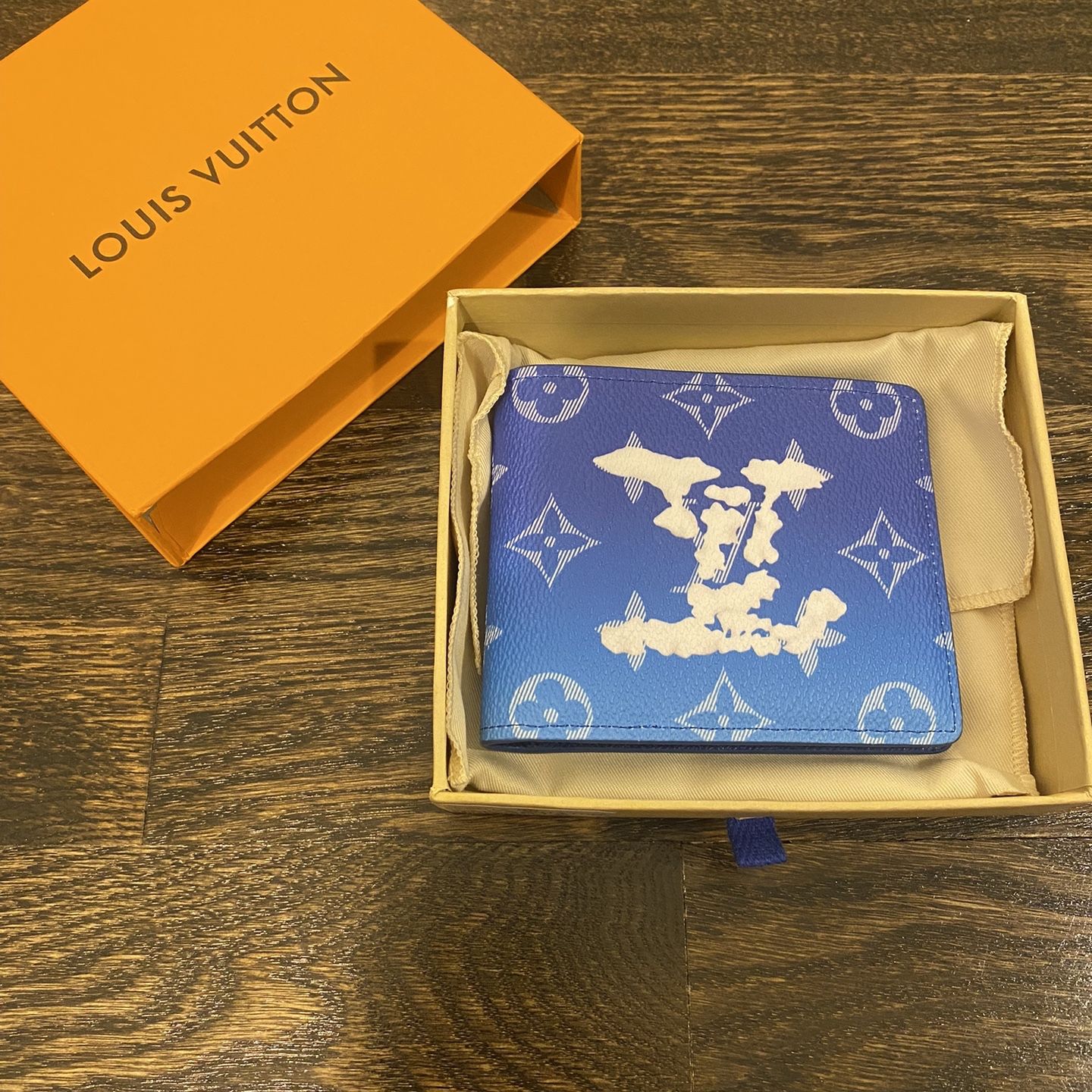 LV Cloud Monogram Blue Wallet for Sale in Chicago, IL - OfferUp