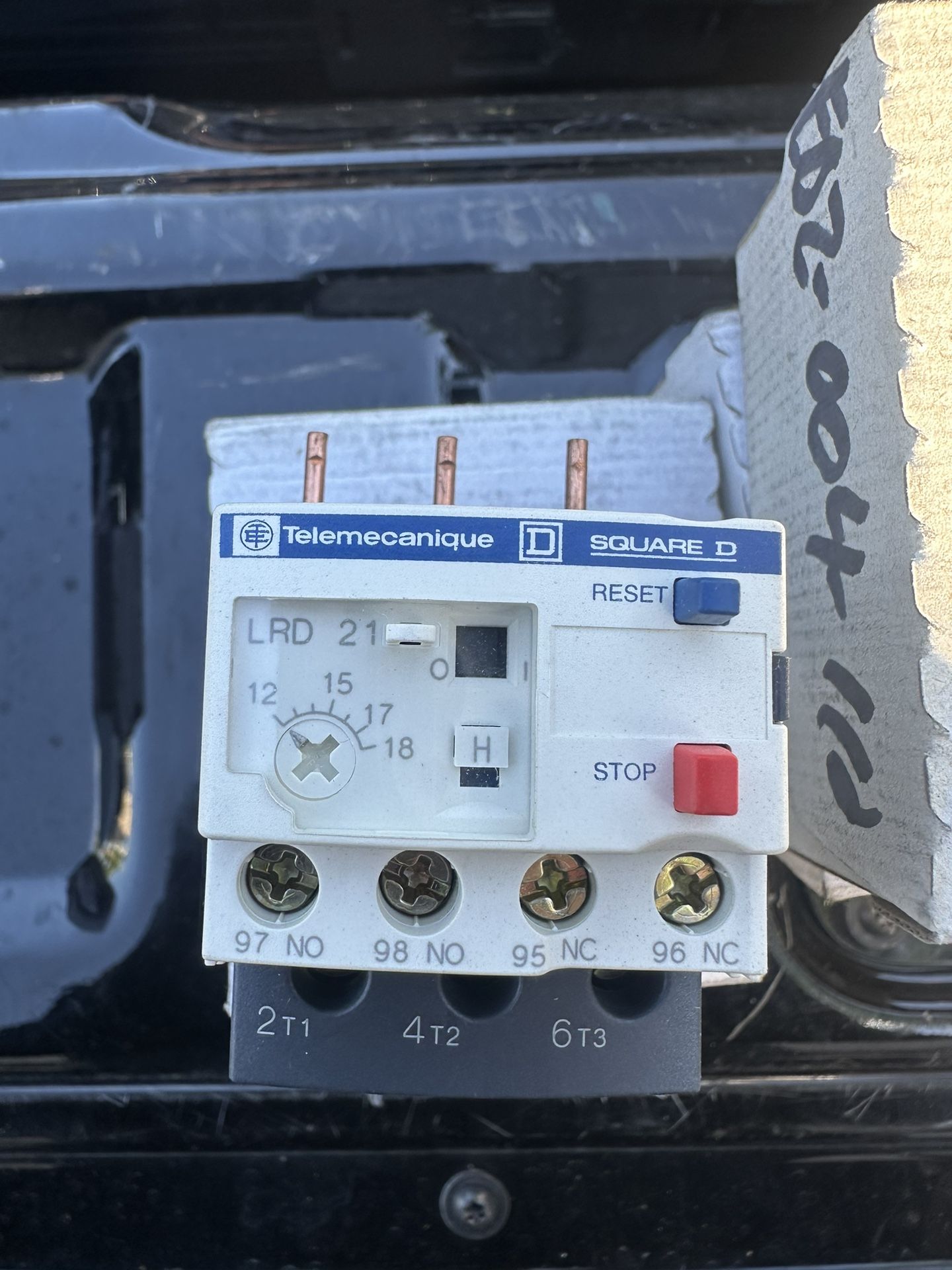 TELEMECANIQUE LRD 21 THERMAL OVERLOAD RELAY