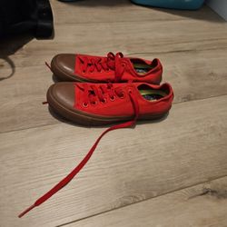 Converse  Size  5 W