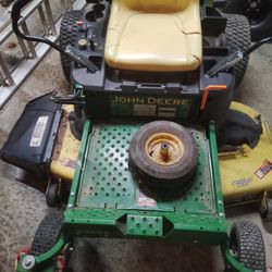 Z355E John Deere Zero Turn 2018 48in. Deck