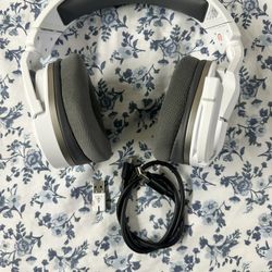 Turtle Beach Stealth 600 Gen 2 Pro Gaming Headset White 600G2P EarForce  PS4/PS5/PC ( Used )