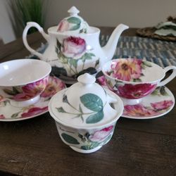 Bone China Tea Set