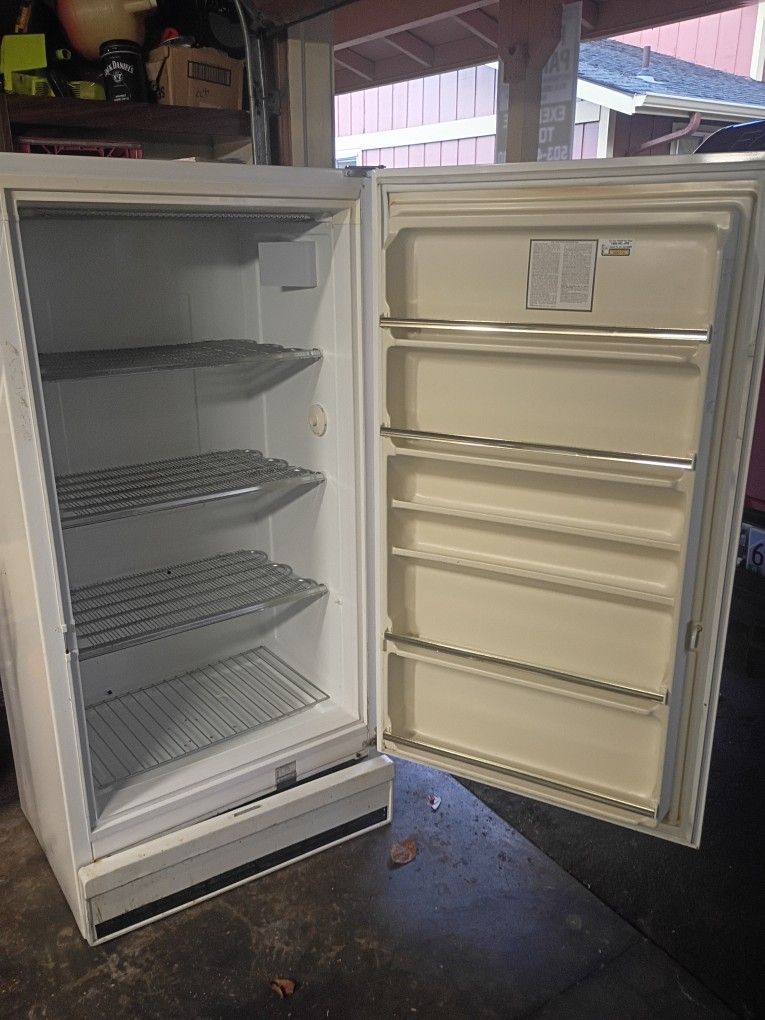 Trustworthy - ColdSpot Up Right Freezer