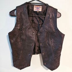 Medium Vanguard Women's Leather Vest (H: 21", L: 17")