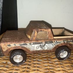 Vintage 1970: Nylin Sports Car Model Car 
