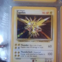 Unlimited 1st Edition Zapdos Holo