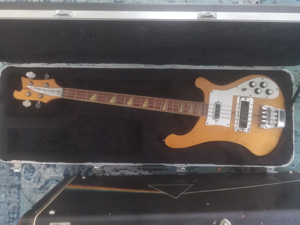 Rickenbacker Bass 1970s