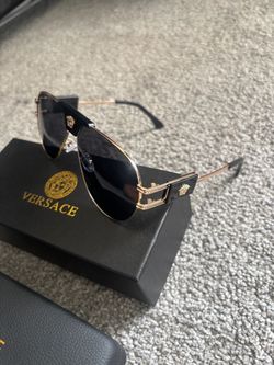 Gold Versace Men’s Aviators