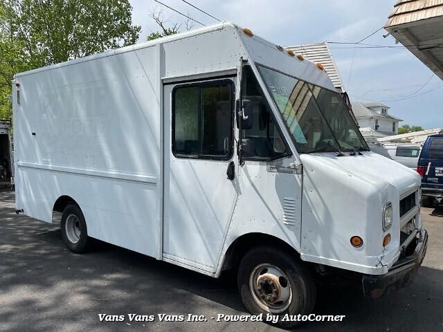 2002 Workhorse Utilimaster P4500 12Ft Step Van