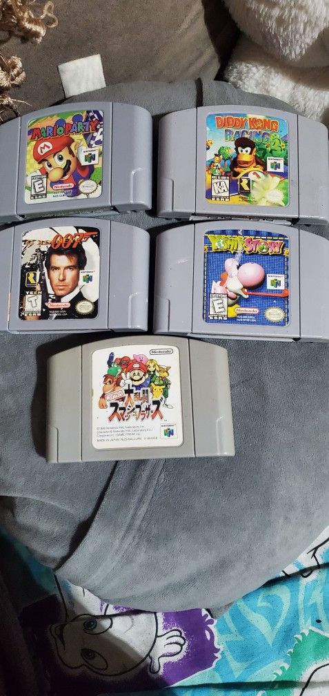 JUEGOS.  64