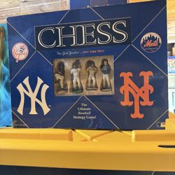 Baseball Board Games Yankees vs Mets with figures.