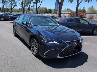 2022 Lexus ES 300h