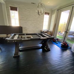 Pool Table 🚚⚒️🔧