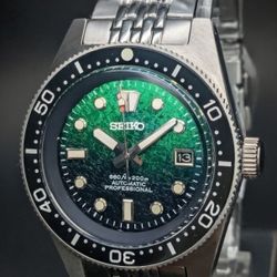 Custom NH35 Dive Watch 