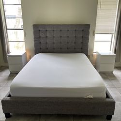 Queen Size Bed 