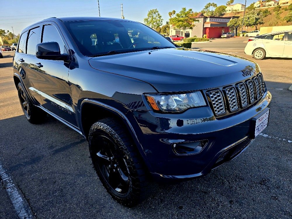 2017 Jeep Grand Cherokee