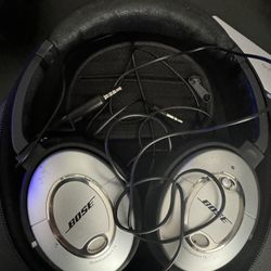 Bose Noise Cancelling Airplane Headphones 