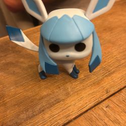 Glaceon Pop Figurine 