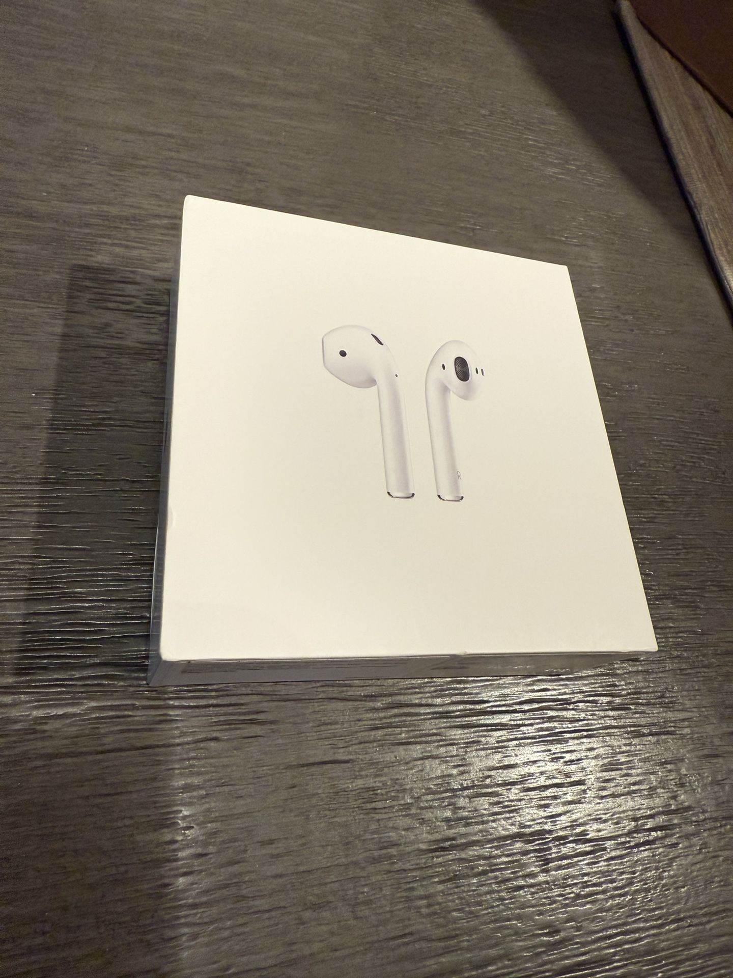 Apple AirPods (2nd Gen)