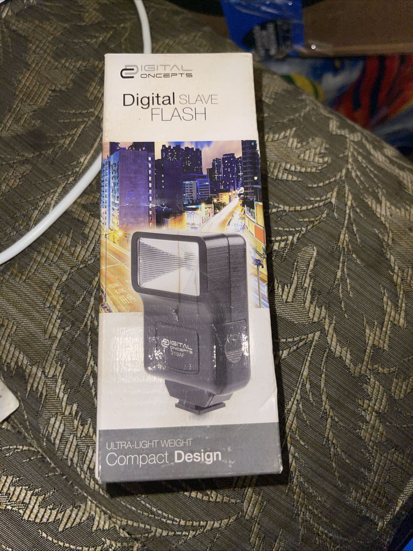Digital Concepts Digital Slave Flash 319AF With Bracket New in Box 