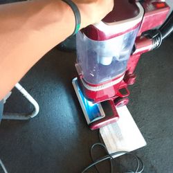 Shark Lift Away Vacuum 
