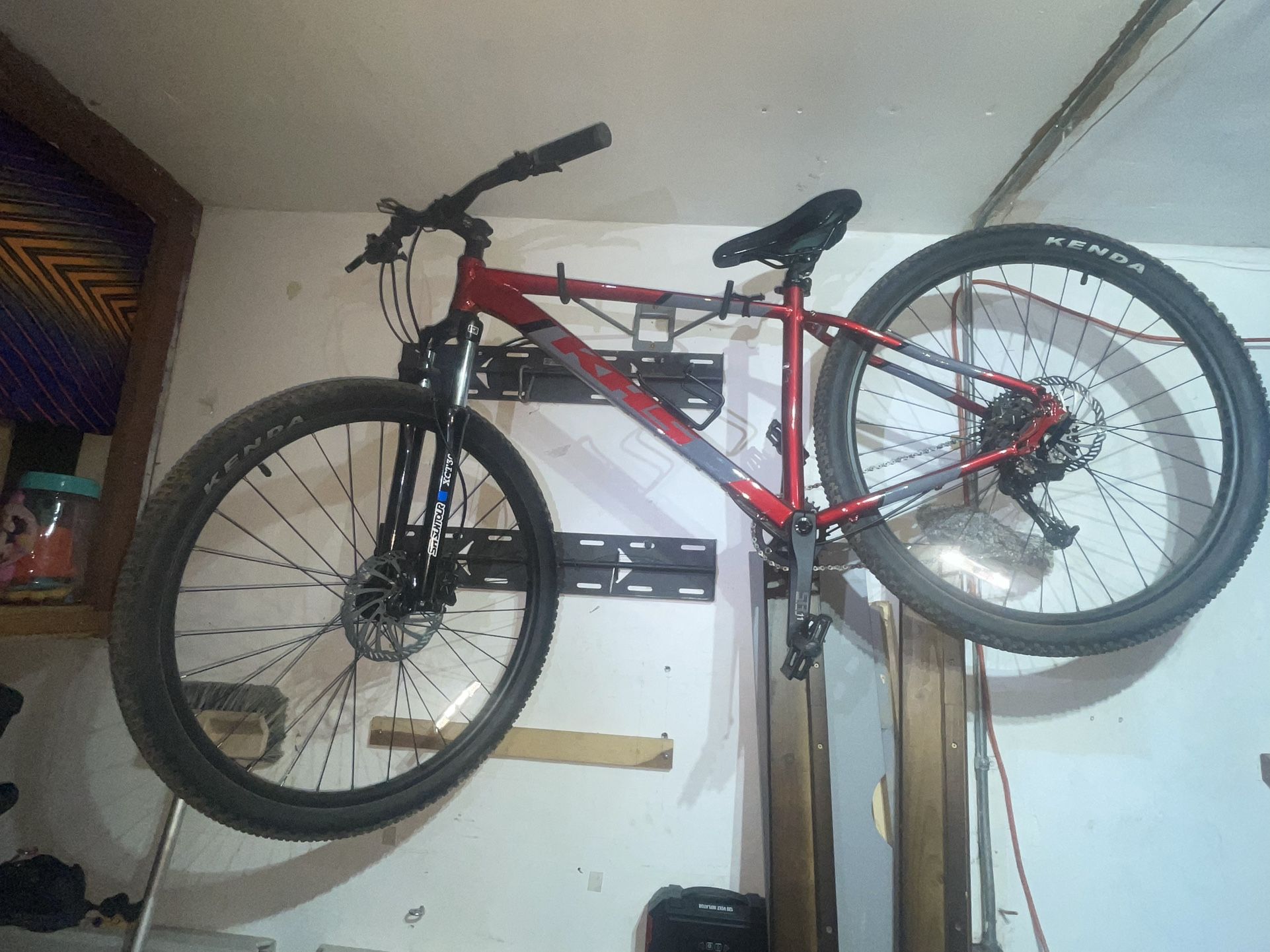 2022 KHS Bicycles Winslow in Red