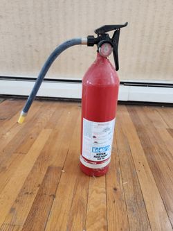 kidde large fire extinguisher, never used