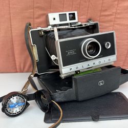 Polaroid Automatic 250 Land Camera - Vintage Instant Camera W Timer N Case 