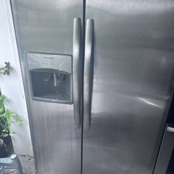 Stainless steel refrigerator working good