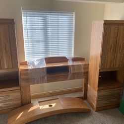 Large Queen Szd Headboard/storage Unit