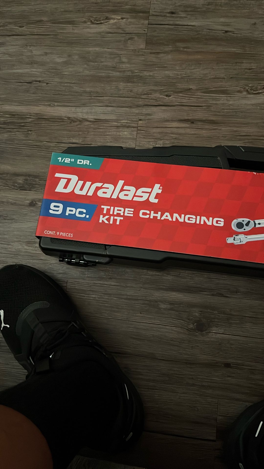 Duralast 9 Piece Tire Changing Kit