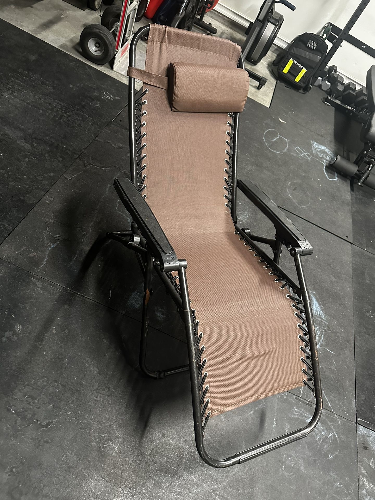 Zero Gravity Chair