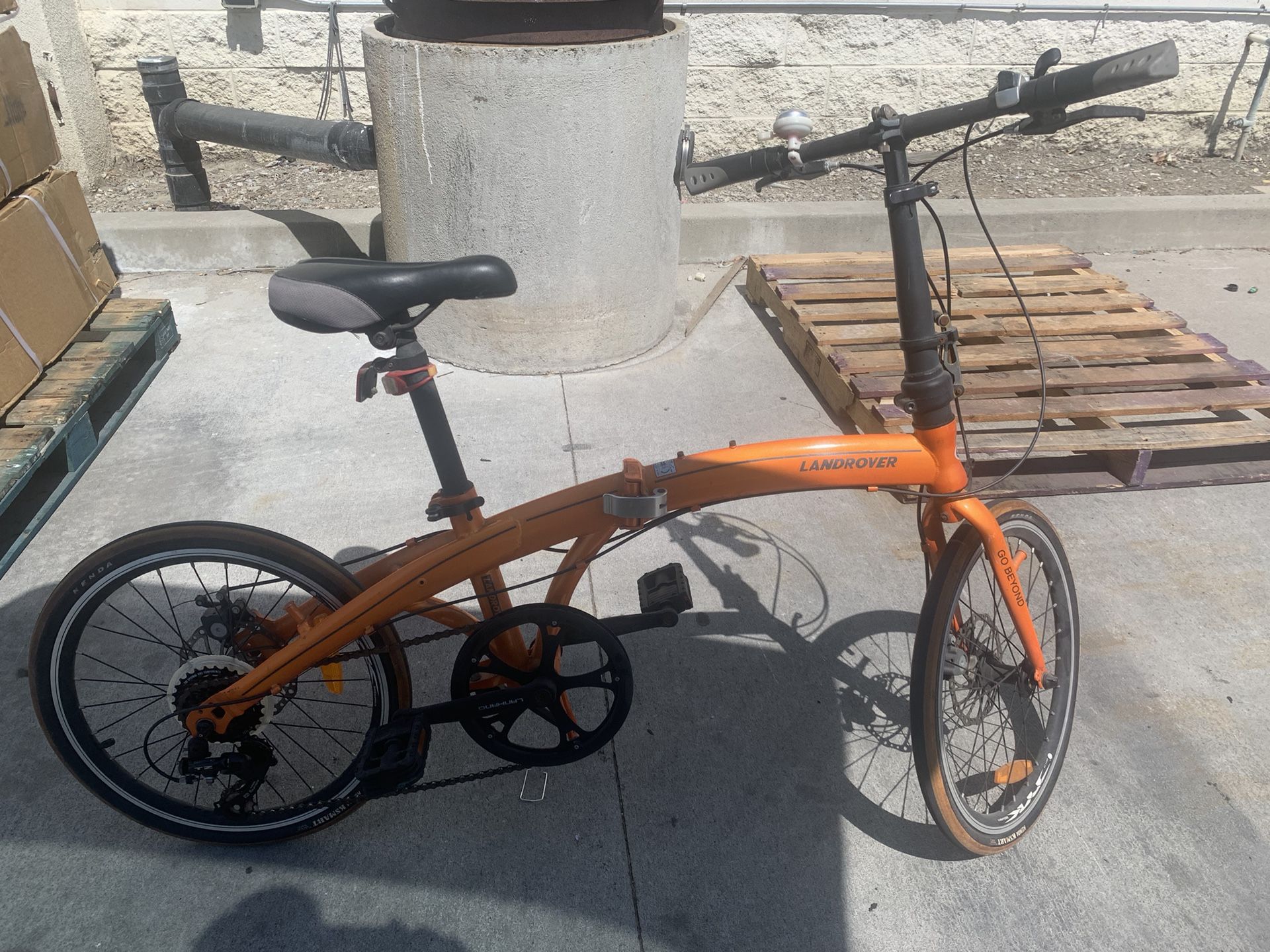 land rover folding bike 20” wheel 