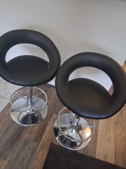 Black barstools