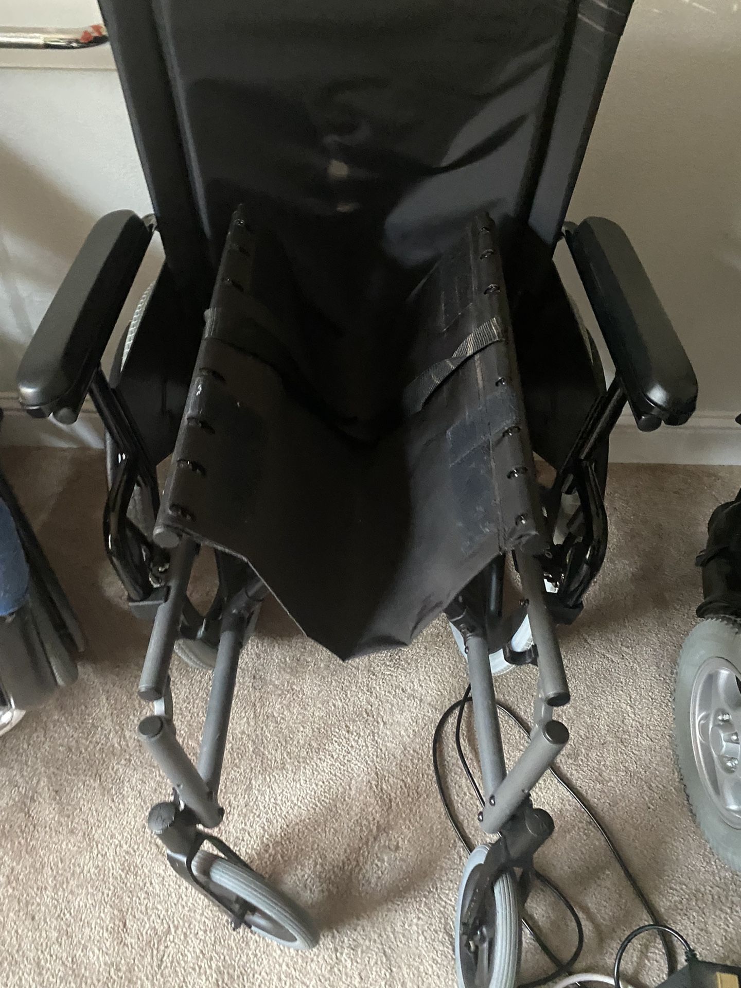 Barriatric Wheel Chair Like New
