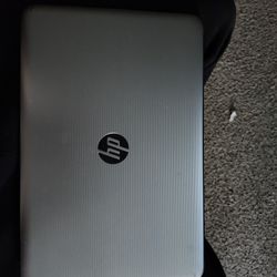 HP 15-ay041wm