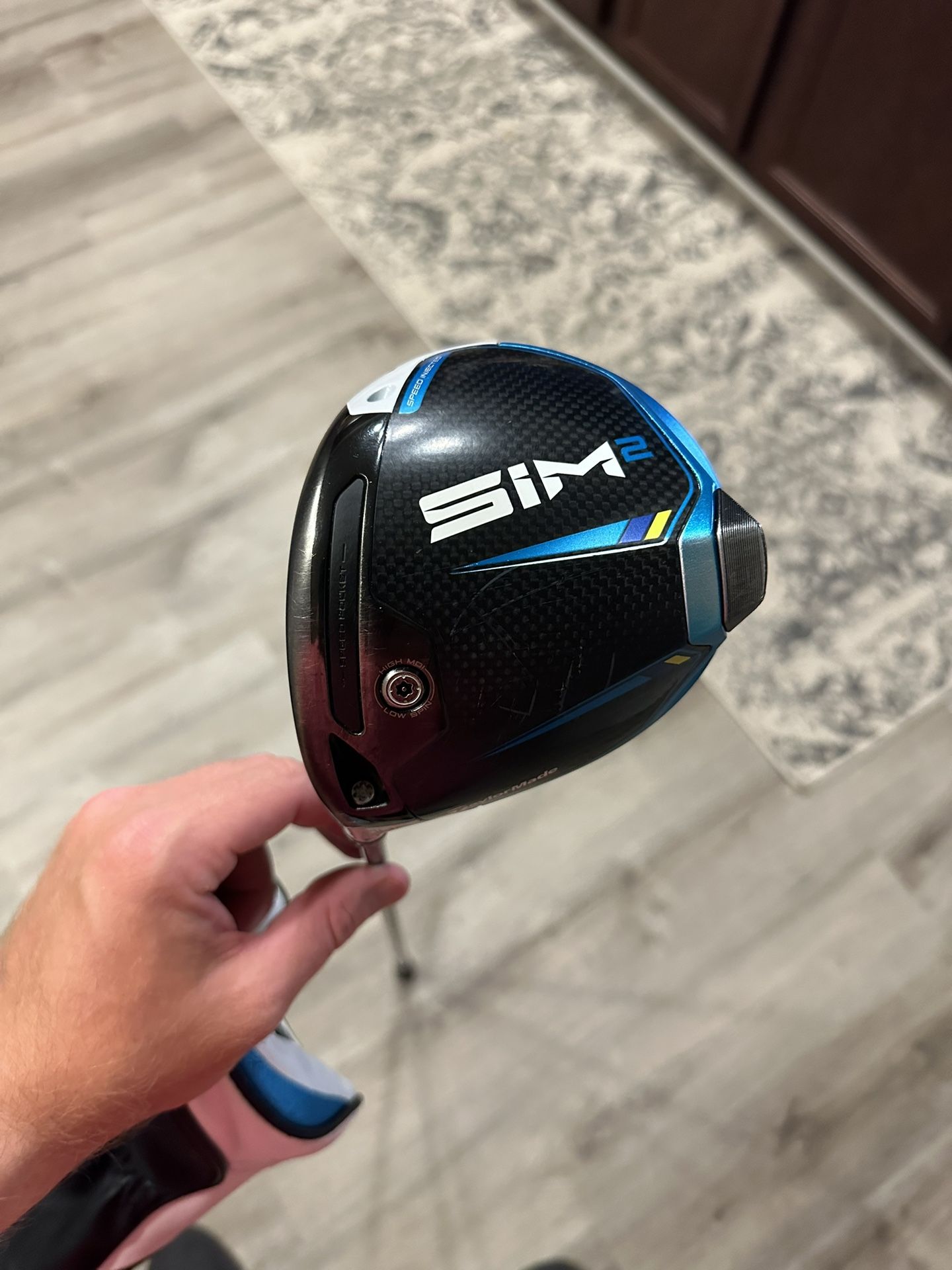LEFT HAND TAYLORMADE SIM 2
