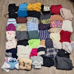 47 woman clothing items (take all for $20)