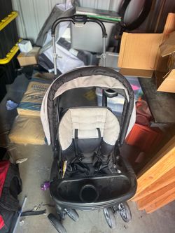 Baby Trend Sit n stand