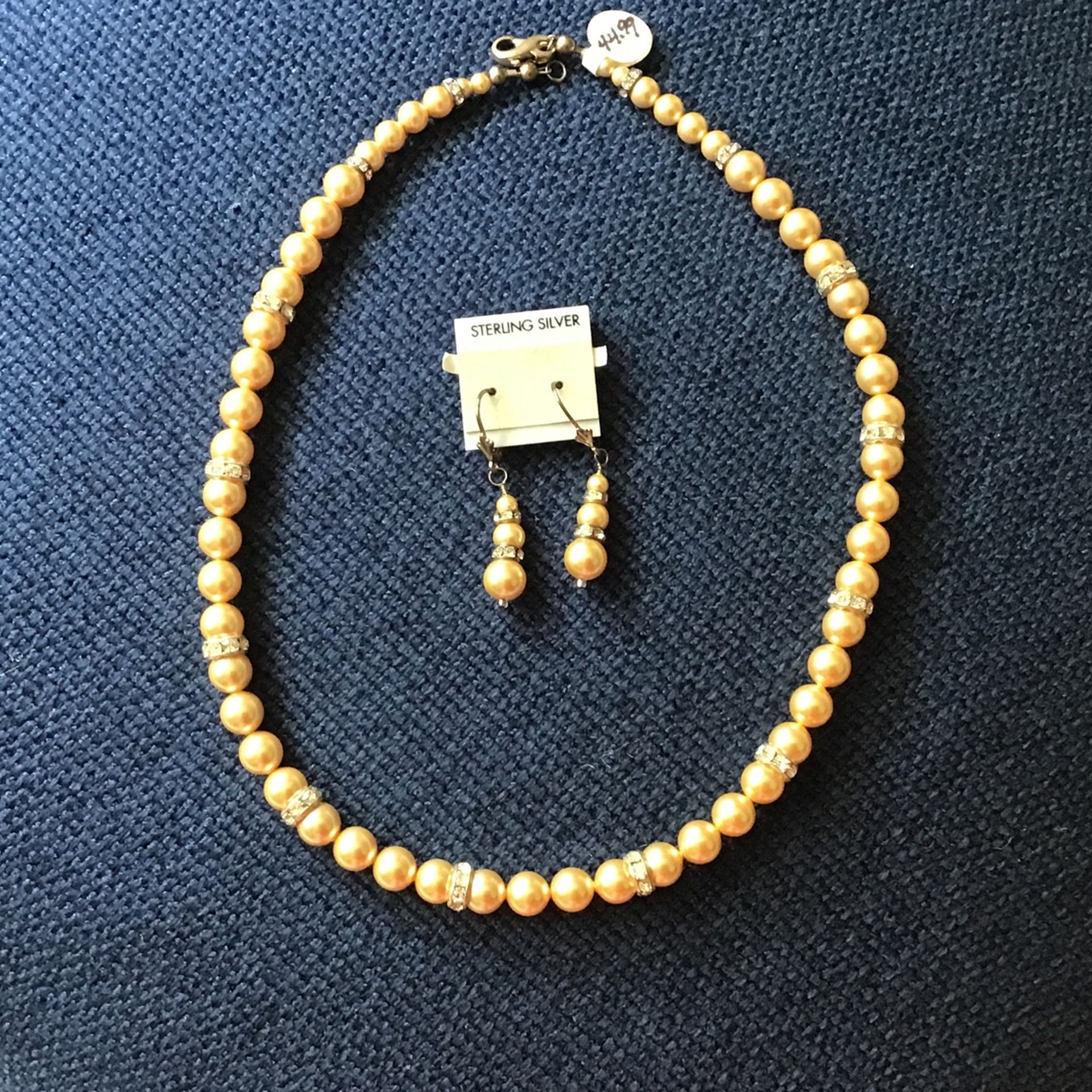 Necklace And Earrings All Swarovski Pearls And Roundolays Sterling Silver With Cristal’s.
