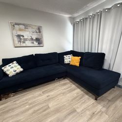 Sectional Sofa 
