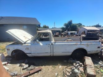 1969   chevy c/10 fleetside 3 on the tree one ton