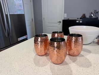 4 Stemless Wine Glasses