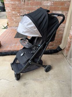 Uppababy Minu lightweight premium stroller , plus bassinet