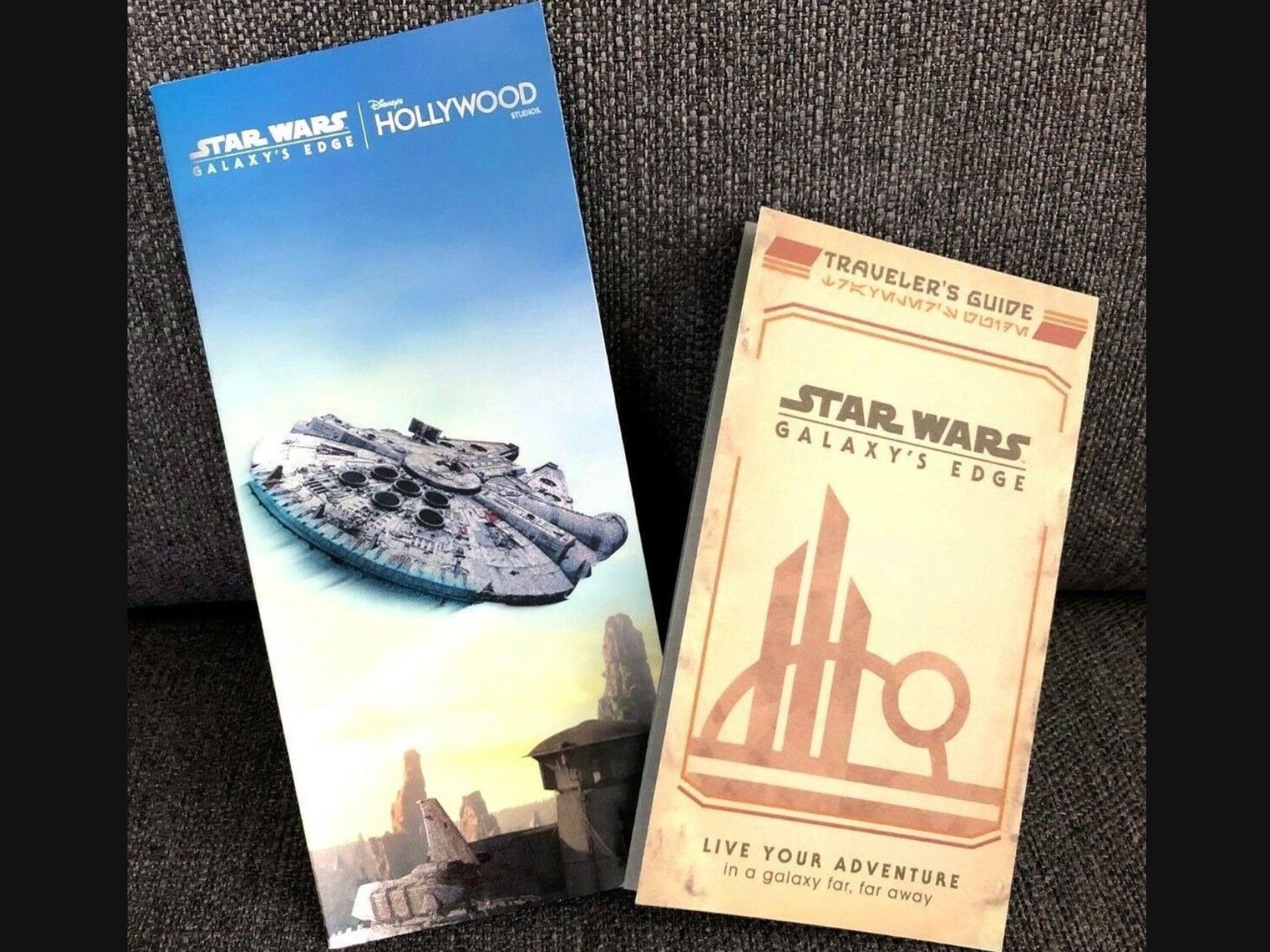 Disney World Star Wars Galaxy's Edge Opening Day Map & Travelers Guide DISNEY'S HOLLYWOOD STUDIO Star Wars Galaxy’s Edge Opening Day AUG 29th