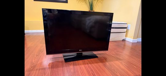 Free - TV 40” with remote, queen mattress with box spring (mattress has some yellow stains from spilled coffee). Must take everything together. Pickup